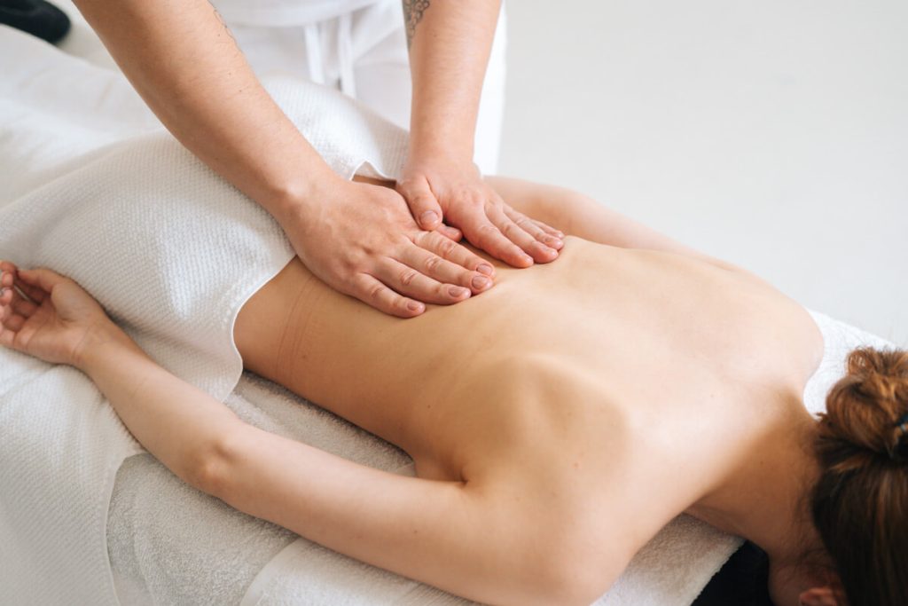 Tim Thai Massage | תים טאי מסאג' טיפול בכאבי גב